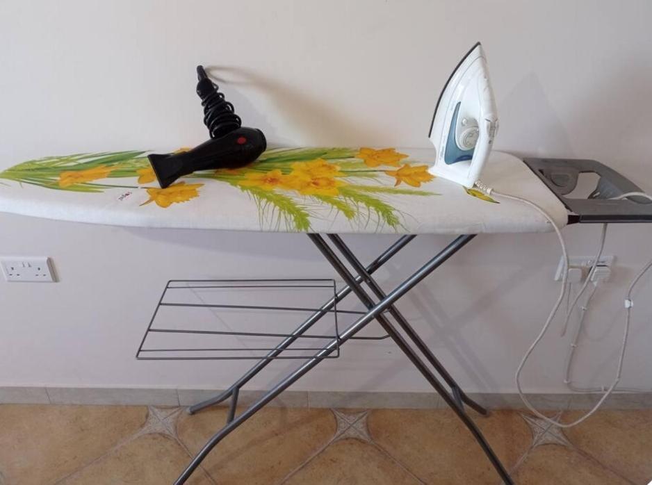 Joseph 2 Stylish Flat With Open Views, Just 4Km From The Airport Or Beach Siggiewi Ngoại thất bức ảnh